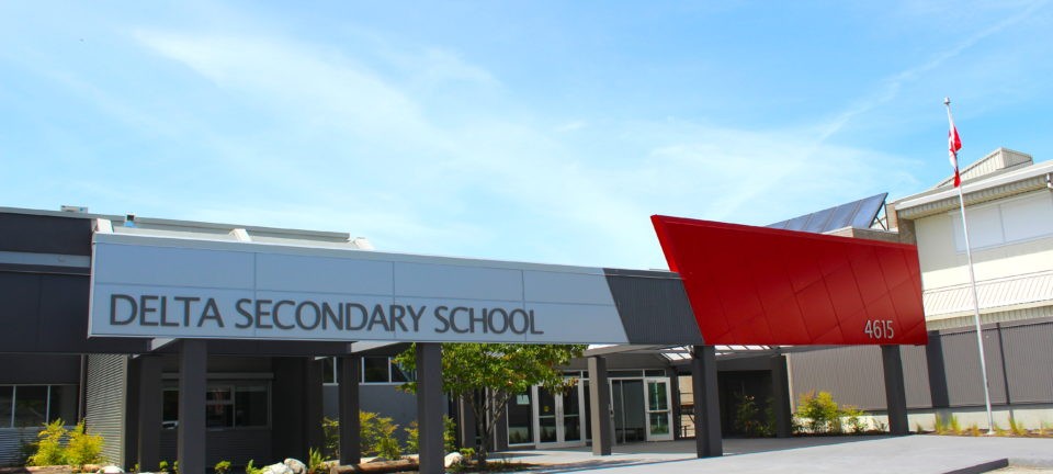 デルタ高校