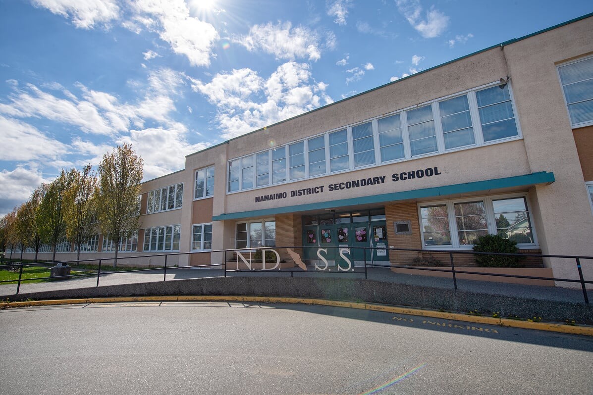 ナナイモ教育委員会