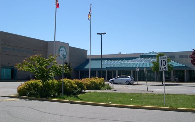 サーディス高校