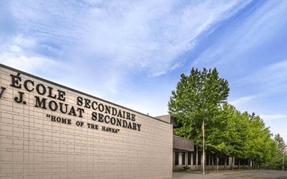 W.Jモエット高校