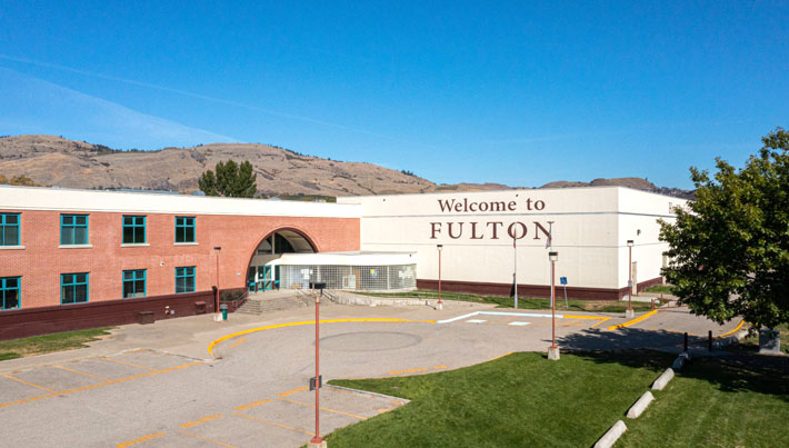 クラレンス・フルトン高校